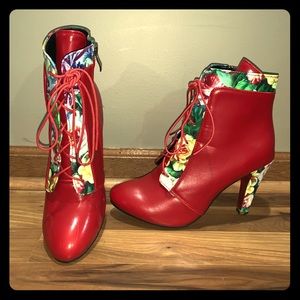 Red Flower print Boots!
